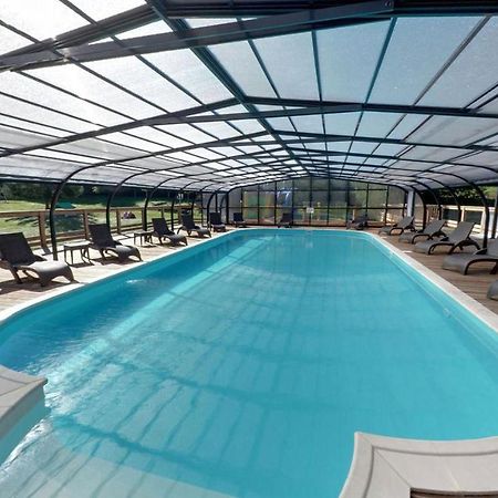 Camping Les Vernieres La Bourboule Sancy Exterior photo