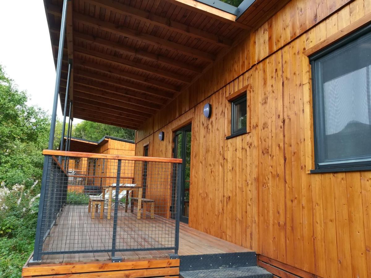 Camping Les Vernieres La Bourboule Sancy Exterior photo